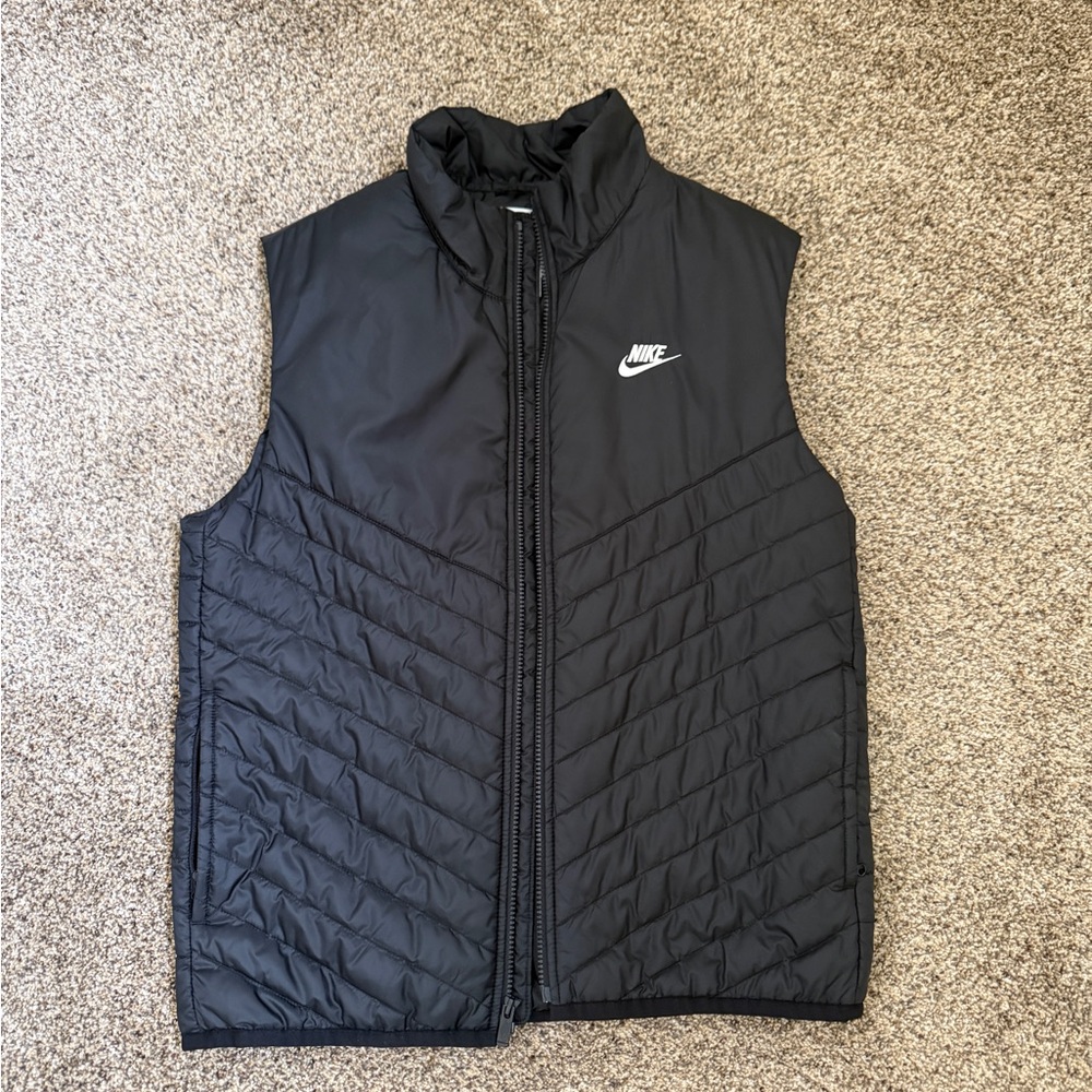 Nike Puffer Vest